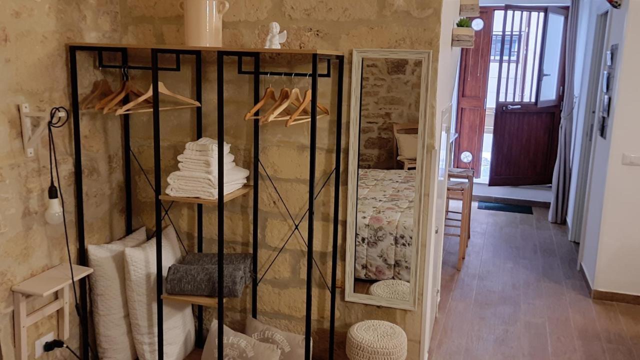 לינה וארוחת בוקר בארי Loft Albicocca מראה חיצוני תמונה